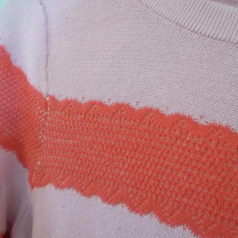 Tommy Hilfiger Sweater size L Pink Coral Striped - Picture 2 of 7